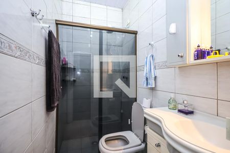 Casa à venda com 181m², 3 quartos e 6 vagas Casa à venda com 181m², 3 quartos e 6 vagasCasa 1: Banheiro 1