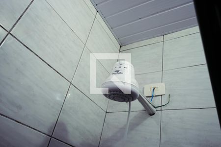 Casa à venda com 181m², 3 quartos e 6 vagas Casa à venda com 181m², 3 quartos e 6 vagasCasa 1: Banheiro 1