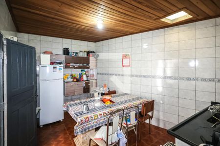 Casa à venda com 181m², 3 quartos e 6 vagas Casa à venda com 181m², 3 quartos e 6 vagasCasa 1: Cozinha 1