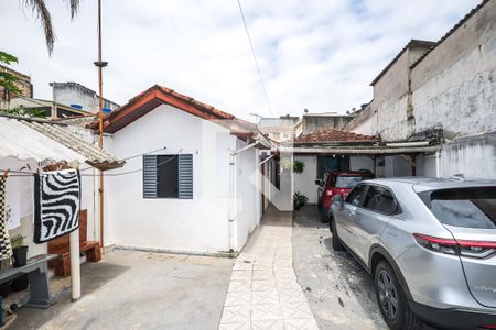 Casa à venda com 181m², 3 quartos e 6 vagas Casa à venda com 181m², 3 quartos e 6 vagasGaragem