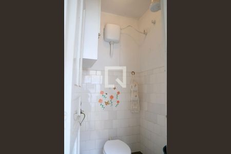 Casa à venda com 120m², 2 quartos e 1 vagaBanheiro de serviço