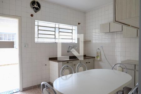 Casa à venda com 120m², 2 quartos e 1 vagaCozinha