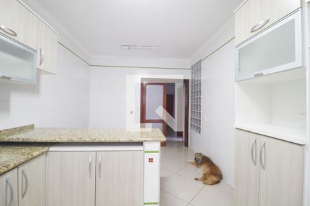 Casa à venda com 245m², 3 quartos e 3 vagasCozinha