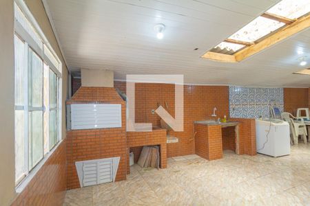 Casa à venda com 300m², 2 quartos e 3 vagasÁrea de Serviço