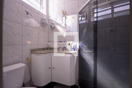 Casa à venda com 250m², 3 quartos e 11 vagasBanheiro do Quarto 3