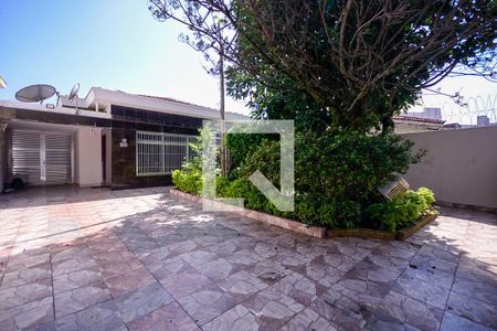 Casa à venda com 250m², 3 quartos e 11 vagasEntrada 