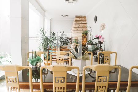 Casa à venda com 450m², 4 quartos e 5 vagas Casa à venda com 450m², 4 quartos e 5 vagasChurrasqueira
