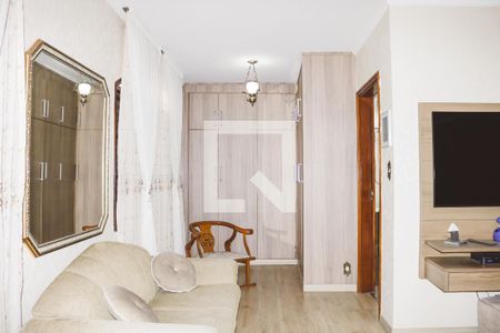 Casa à venda com 450m², 4 quartos e 5 vagas Casa à venda com 450m², 4 quartos e 5 vagasQuarto Suíte