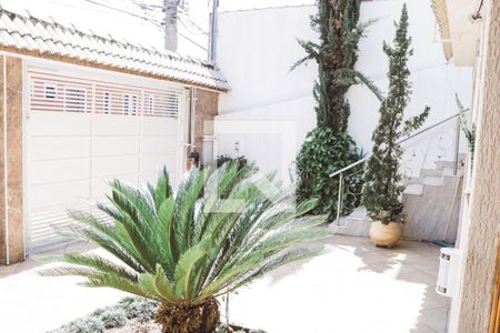 Casa à venda com 450m², 4 quartos e 5 vagas Casa à venda com 450m², 4 quartos e 5 vagasGaragem