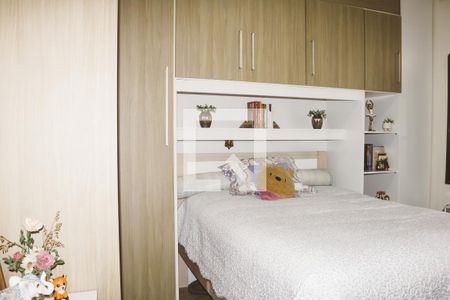 Casa à venda com 450m², 4 quartos e 5 vagas Casa à venda com 450m², 4 quartos e 5 vagasQuarto 1