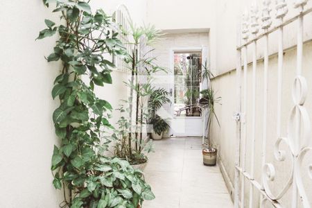 Casa à venda com 450m², 4 quartos e 5 vagas Casa à venda com 450m², 4 quartos e 5 vagasChurrasqueira