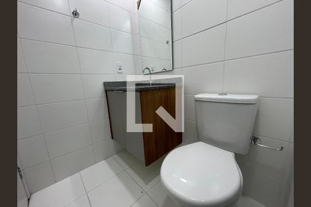 Banheiro de apartamento para alugar com 1 quarto, 24m² em Butantã, São Paulo