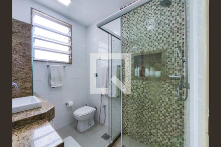 Apartamento à venda com 145m², 2 quartos e 1 vagaBanheiro Corredor