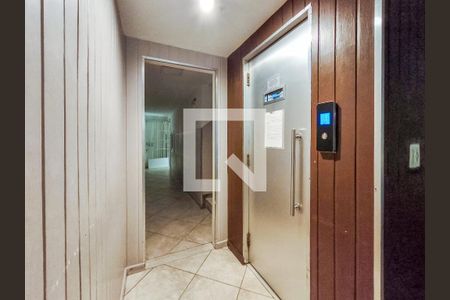 Apartamento à venda com 145m², 2 quartos e 1 vagaFachada e portaria