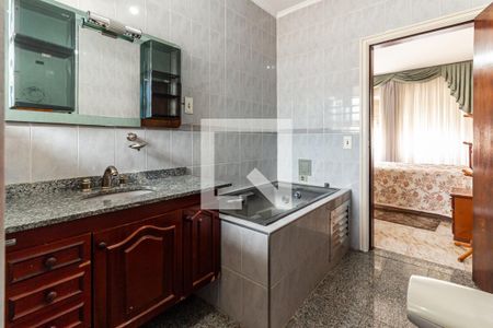 Apartamento à venda com 350m², 3 quartos e 2 vagasBanheiro da Suíte