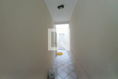 Casa à venda com 300m², 5 quartos e 2 vagasCorredor Lateral