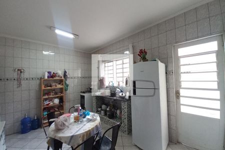 Casa à venda com 300m², 5 quartos e 2 vagasCozinha
