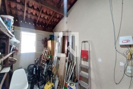 Casa à venda com 300m², 5 quartos e 2 vagasQuarto de Serviço