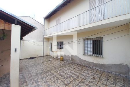 Casa à venda com 300m², 5 quartos e 2 vagasQuintal