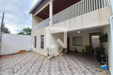 Casa à venda com 300m², 5 quartos e 2 vagasFachada do Prédio