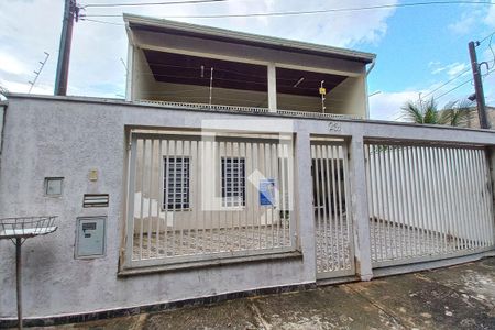 Casa à venda com 300m², 5 quartos e 2 vagasFachada do Prédio