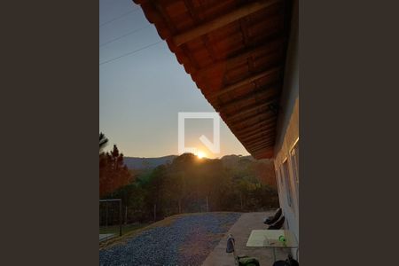 Casa de condomínio à venda com 130m², 3 quartos e 2 vagas Casa de condomínio à venda com 130m², 3 quartos e 2 vagasÁrea Externa