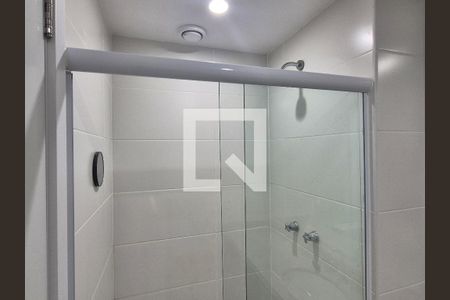 Apartamento para alugar com 81m², 3 quartos e 1 vaga Apartamento para alugar com 81m², 3 quartos e 1 vagaBanheiro da Suíte
