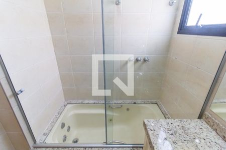 Apartamento à venda com 147m², 3 quartos e 3 vagas Apartamento à venda com 147m², 3 quartos e 3 vagasBanheiro do Quarto 1 - Suíte