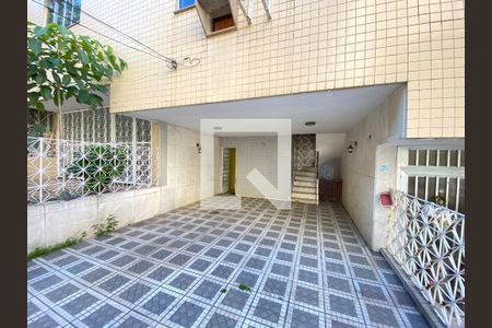 Casa à venda com 85m², 2 quartos e 2 vagas Casa à venda com 85m², 2 quartos e 2 vagasGaragem