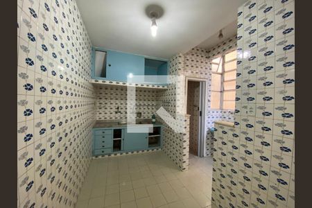 Casa à venda com 85m², 2 quartos e 2 vagas Casa à venda com 85m², 2 quartos e 2 vagasCozinha