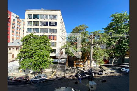 Casa à venda com 85m², 2 quartos e 2 vagas Casa à venda com 85m², 2 quartos e 2 vagasVista da Sala