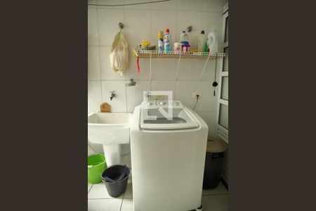 Casa à venda com 195m², 4 quartos e 3 vagasÁrea de Serviço