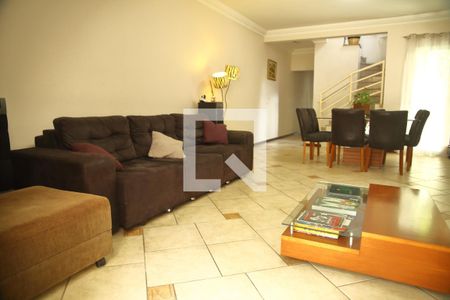 Sala de casa à venda com 4 quartos, 195m² em Nova Petrópolis, São Bernardo do Campo