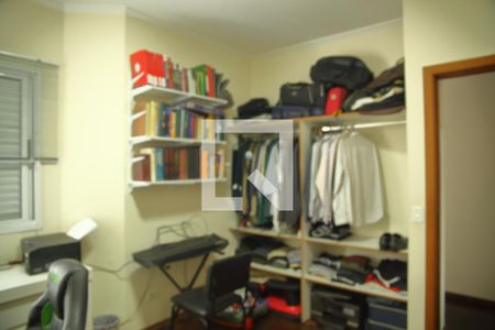 Casa à venda com 195m², 4 quartos e 3 vagasSuíte 2