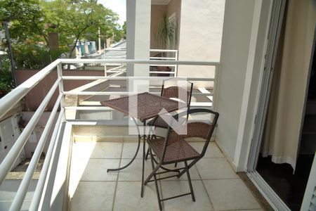 Casa à venda com 195m², 4 quartos e 3 vagasSacada Suíte 1