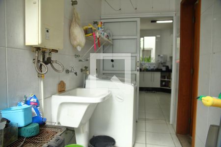 Casa à venda com 195m², 4 quartos e 3 vagasÁrea de Serviço