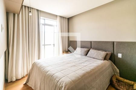Apartamento à venda com 160m², 3 quartos e 2 vagas Apartamento à venda com 160m², 3 quartos e 2 vagasQuarto 3