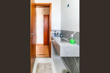 Apartamento à venda com 160m², 3 quartos e 2 vagas Apartamento à venda com 160m², 3 quartos e 2 vagasBanheiro