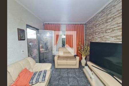 Sala  de casa à venda com 2 quartos, 320m² em Jardim Célia, Guarulhos