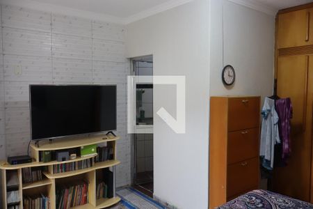 Casa à venda com 320m², 2 quartos e 2 vagasSuíte 2