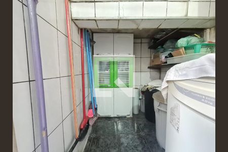 Casa à venda com 320m², 2 quartos e 2 vagasÁrea de Serviço