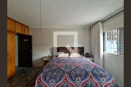 Casa à venda com 320m², 2 quartos e 2 vagasSuíte 2