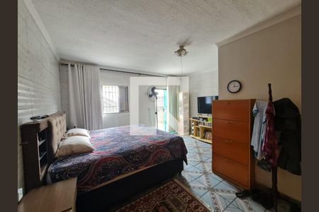 Casa à venda com 320m², 2 quartos e 2 vagasSuíte 2