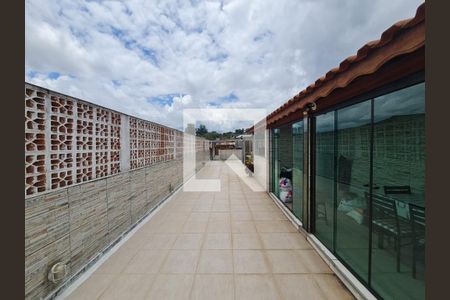 Casa à venda com 320m², 2 quartos e 2 vagasVaranda 2 