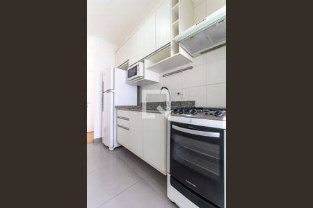 Apartamento para alugar com 57m², 2 quartos e 1 vaga Apartamento para alugar com 57m², 2 quartos e 1 vagaCozinha