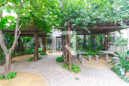 Apartamento para alugar com 57m², 2 quartos e 1 vaga Apartamento para alugar com 57m², 2 quartos e 1 vagaÁrea comum - Playground