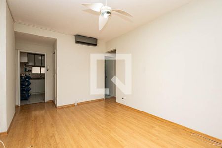 Apartamento para alugar com 72m², 1 quarto e sem vagaSala