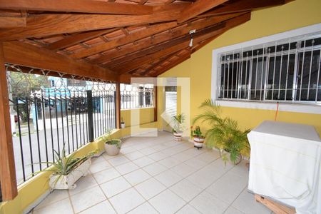 Casa à venda com 115m², 3 quartos e 2 vagasQuintal