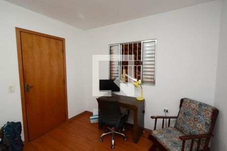 Casa à venda com 115m², 3 quartos e 2 vagasQuarto 3