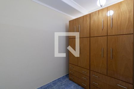 Casa para alugar com 130m², 2 quartos e 2 vagas Casa para alugar com 130m², 2 quartos e 2 vagasQuarto